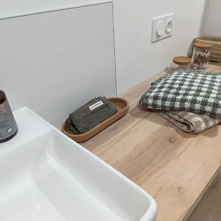 Le Terrier アパート Mercuès